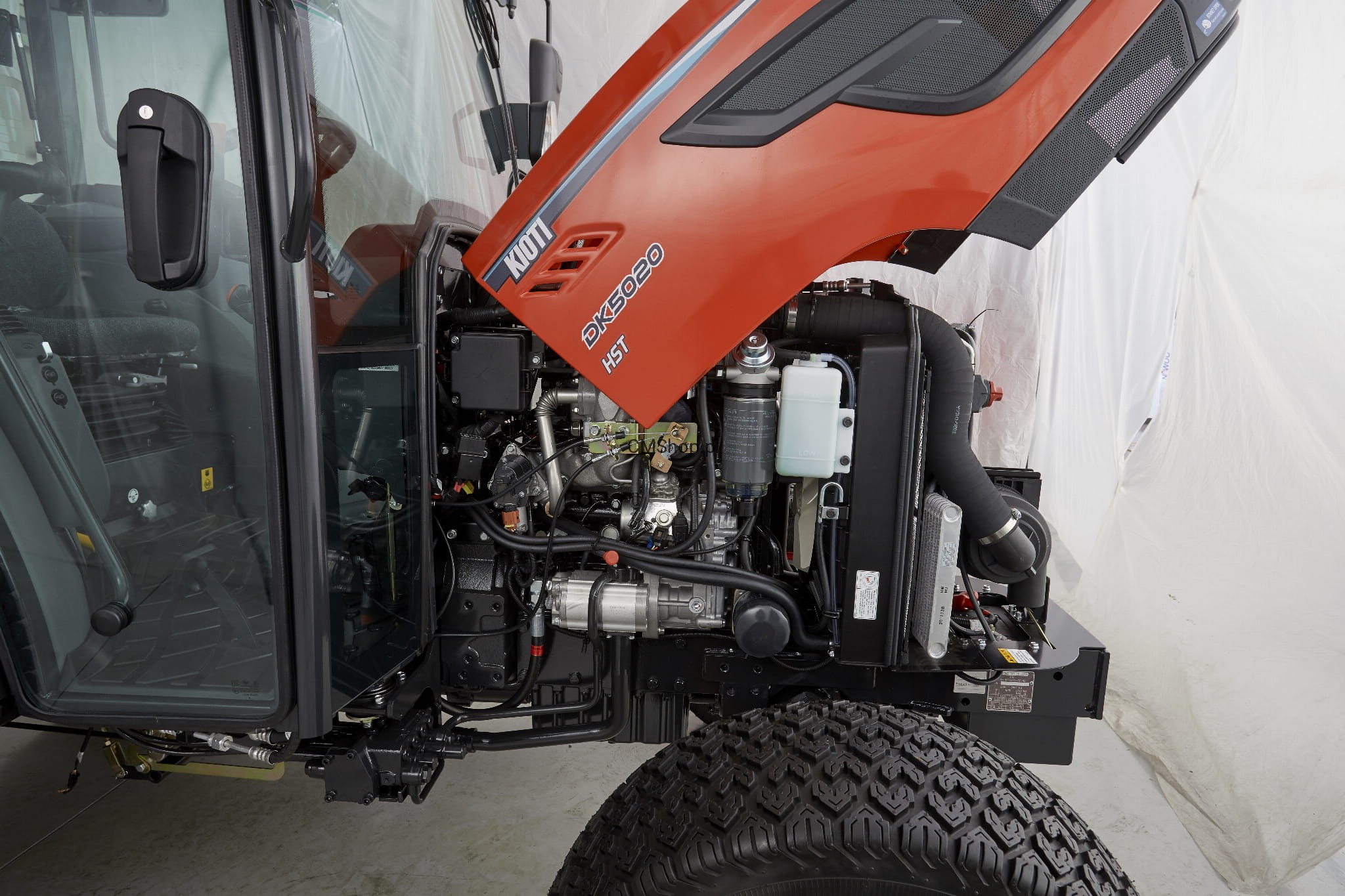 Ciągnik KIOTI DK4520N MECH 45 KM 4X4 ROPS 5 lat gwarancji* DOSTĘPNY Autoryzowany Dealer