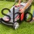 114056-lawnmower-40-4-e-comfort-webshop-mood-02_v16.jpg